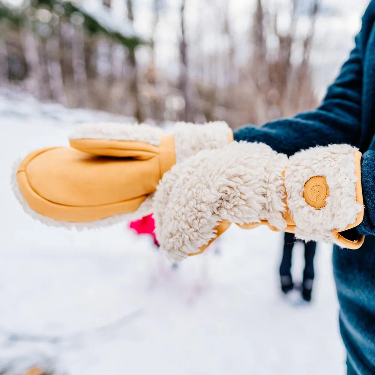 Gordini Women's Sherpa Mittens - Image 3
