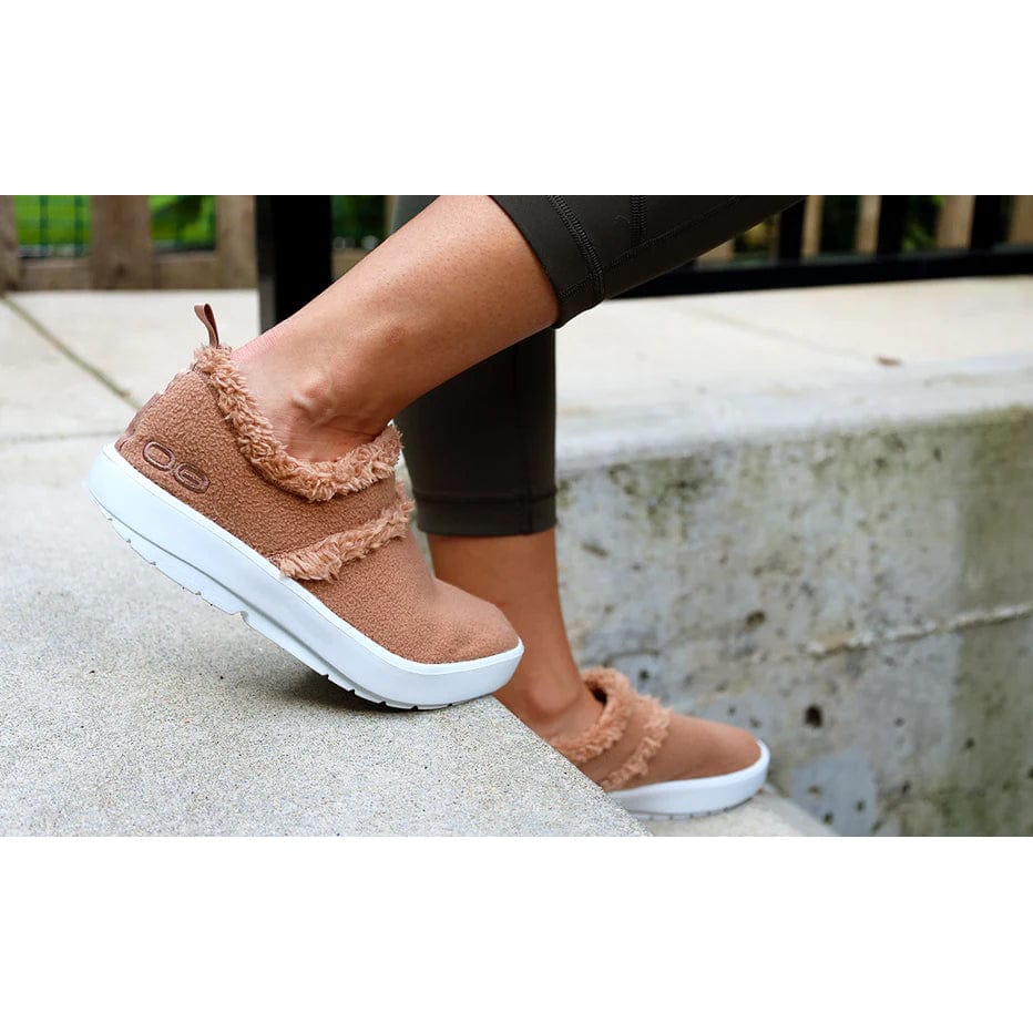 Oofos Women's OOcoozie Low Shoe - Image 2