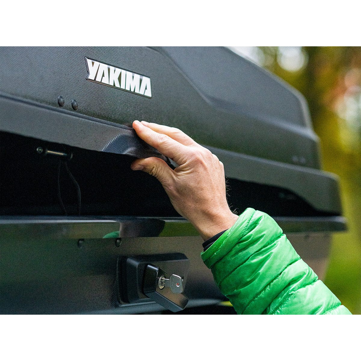 Yakima Skybox NX 18cu XL Rooftop Cargo Box - Image 6